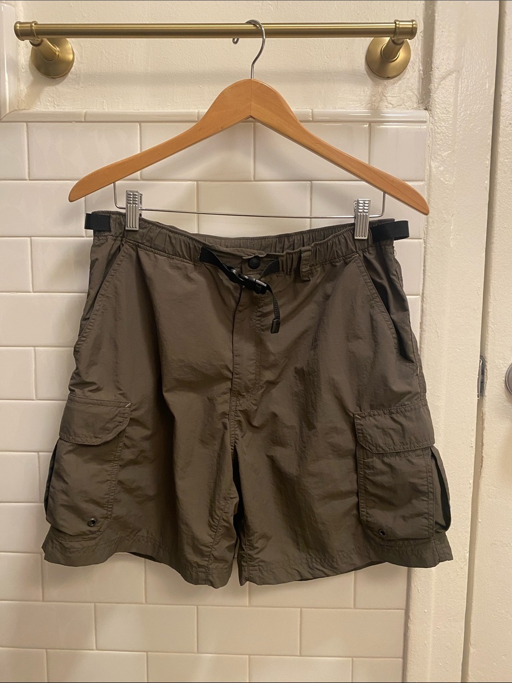 REI Men’s Olive Cargo Shorts with Drawcord Waist